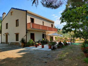 Casa Vacanze Tiberio e Le Gole, San Mauro Castelverde